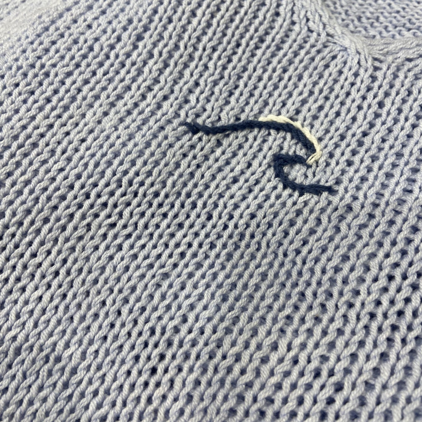 Waves V-Neck Sweater 026