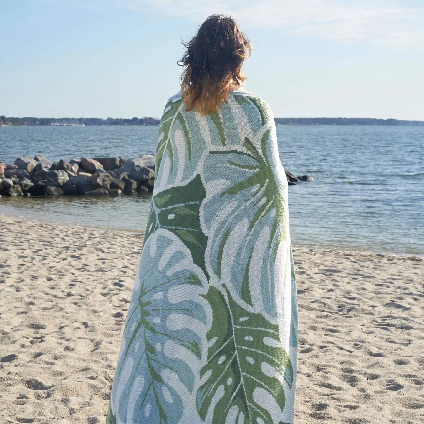 Monstera Throw Blanket R79001005