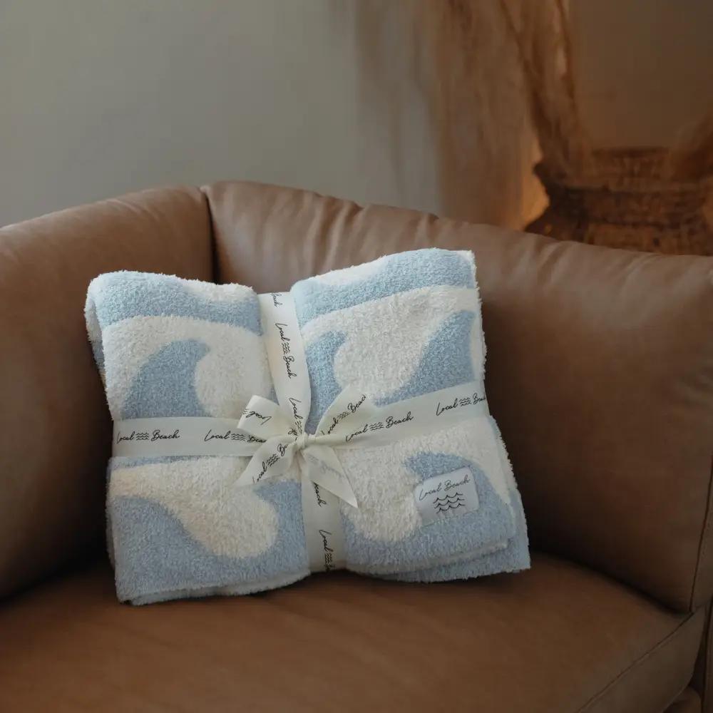 Waves Luxe Blanket
