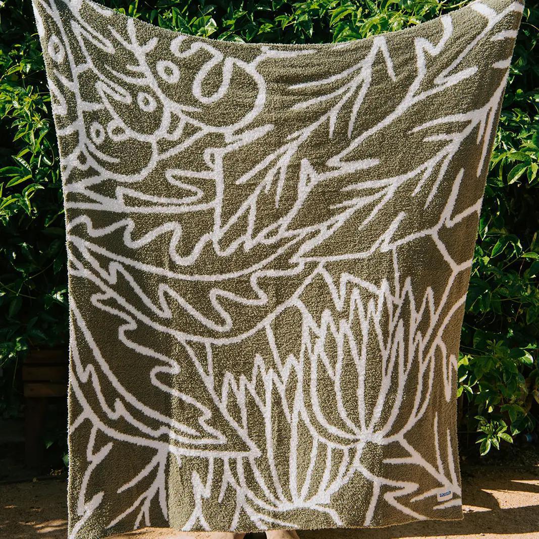 Canopy Plush Throw