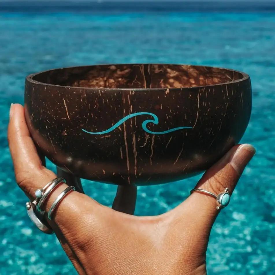 Wave Coconut Bowl