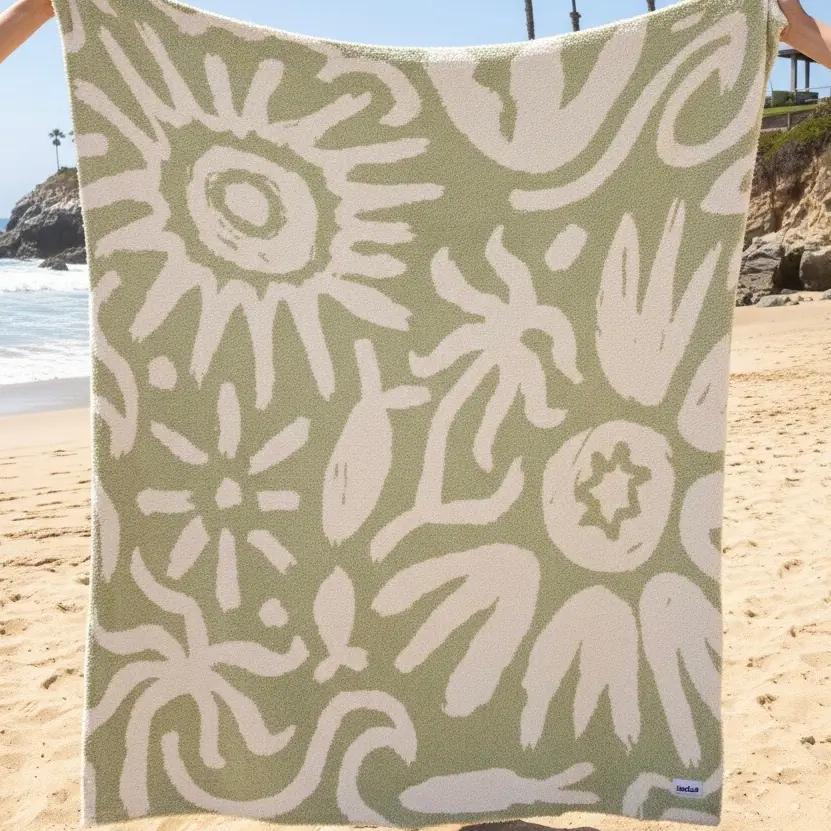 Flora Plush Throw