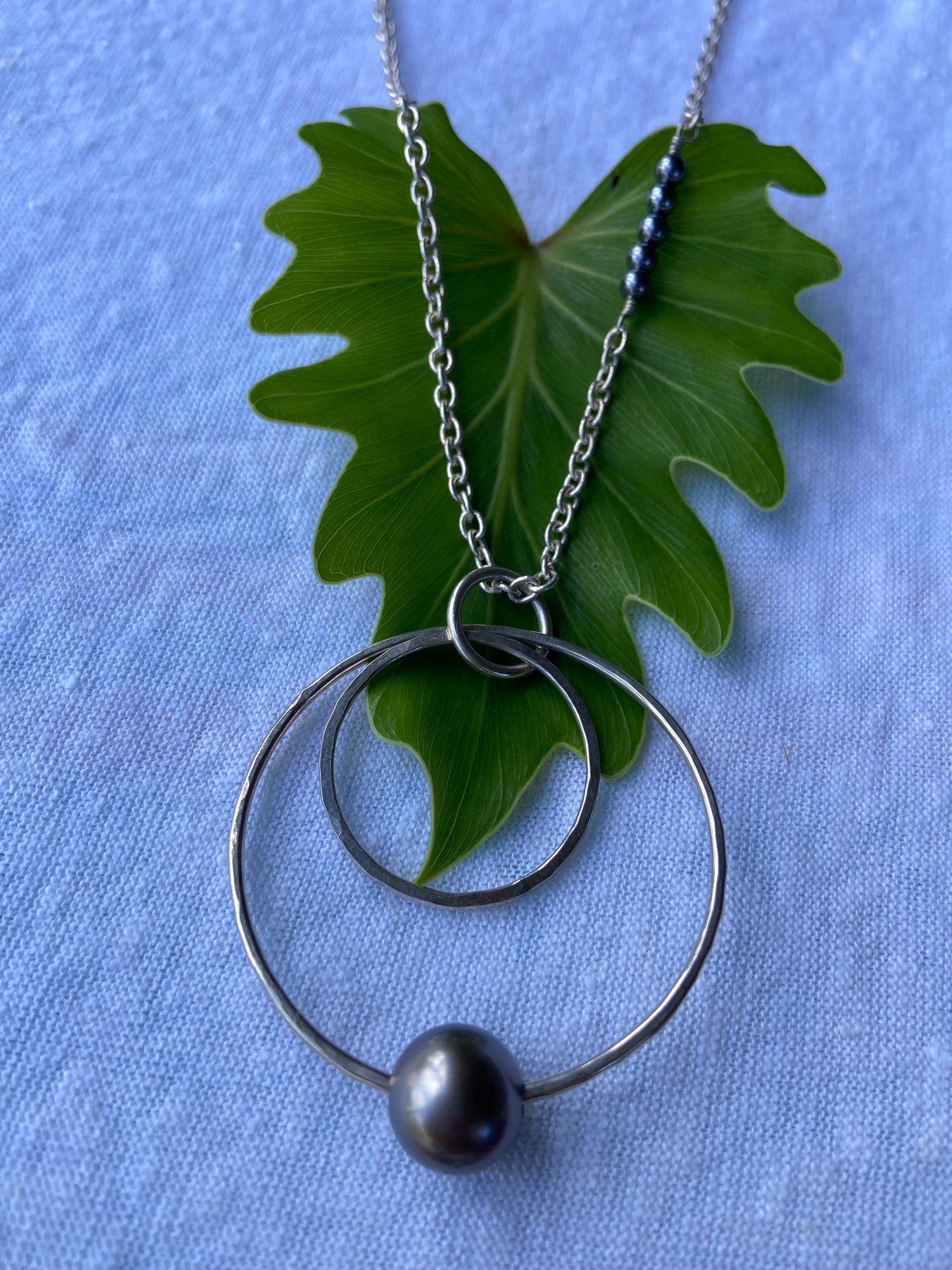 Tahitian Orbit Necklace