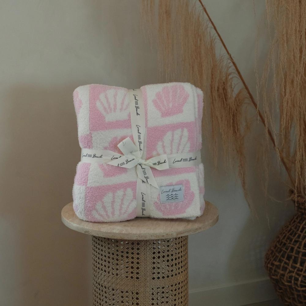 Shell Luxe Blanket