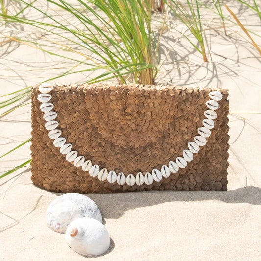 Straw Clutch Cowrie Shells