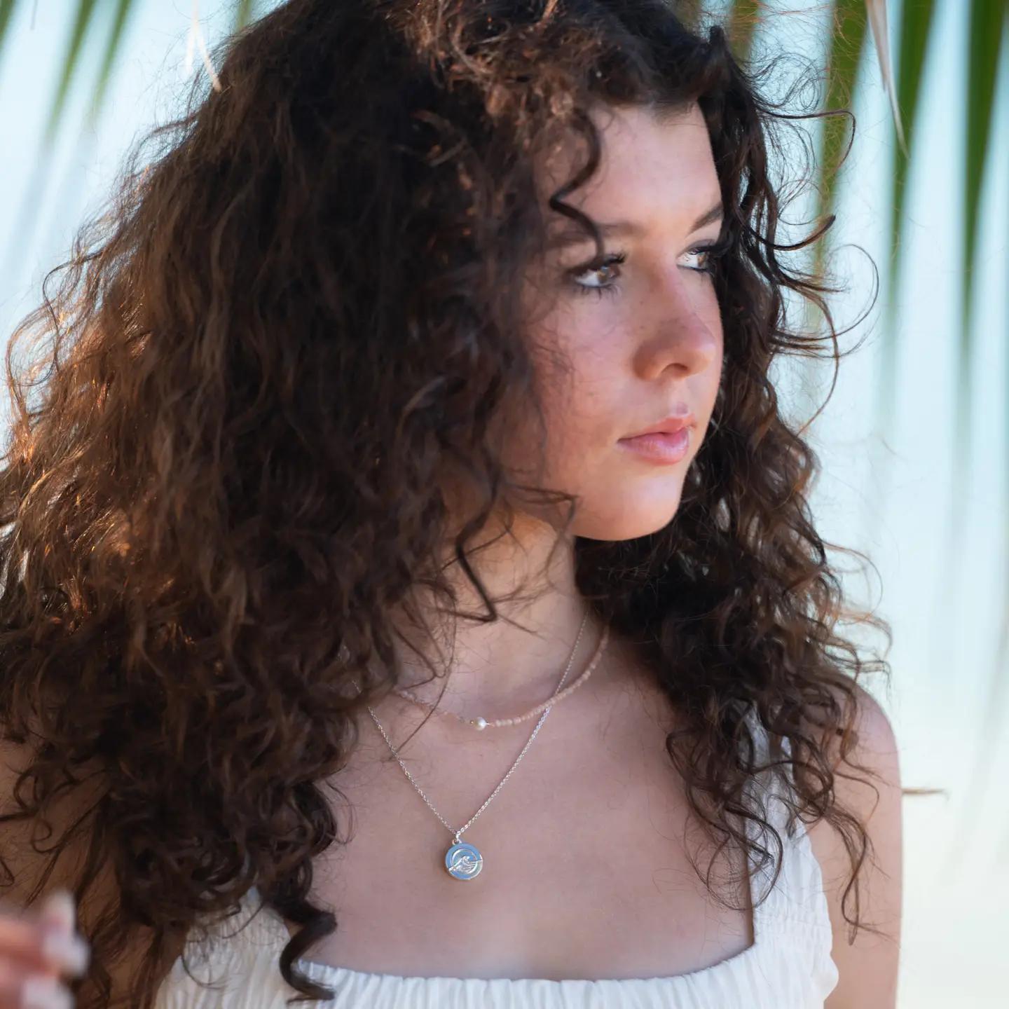 Celebrate Wave Necklace Set